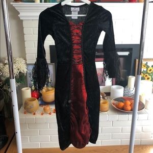 Gothic Vampiress Girls Costume